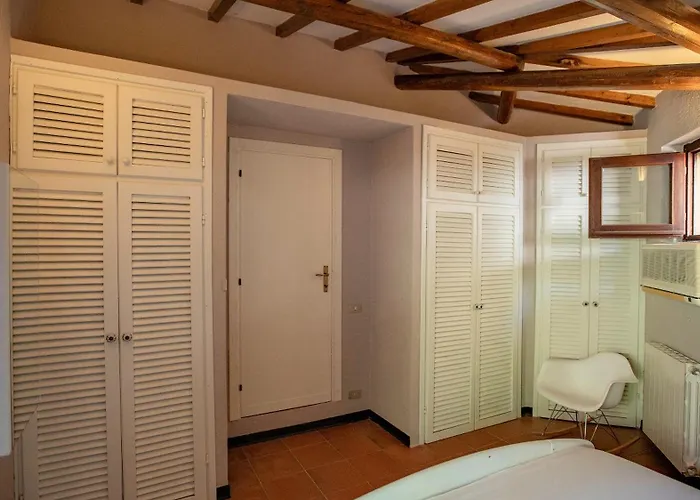 Villa Aquamarina, Nel Parco Con Piscina Privata E Privacy Assoluta Costa Paradiso